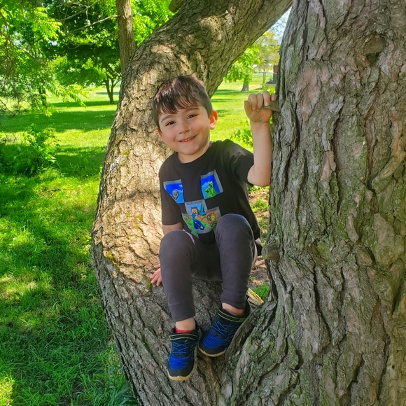 Meet your Posher, Renee - Picture 4 of 4